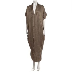 Elegant Brown Maxi Dress